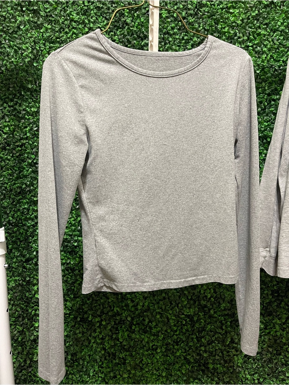 Long Sleeve Crewneck Top - Gray